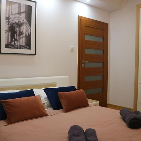 Apartament Skalny Slichowice, Blisko Targow Kielce, Faktura Vat Exteriér fotografie